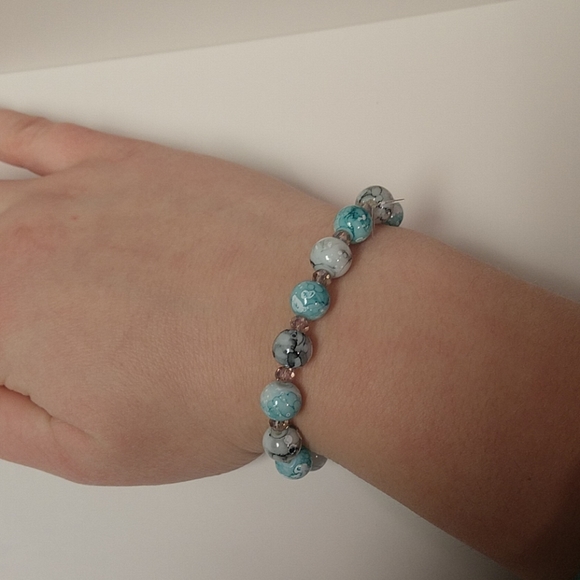 teal and white marble bracelet🐳 - Picture 3 of 7